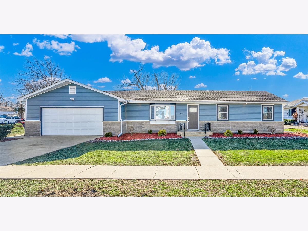  Sold Cissna Park Illinois, 454 Garfield