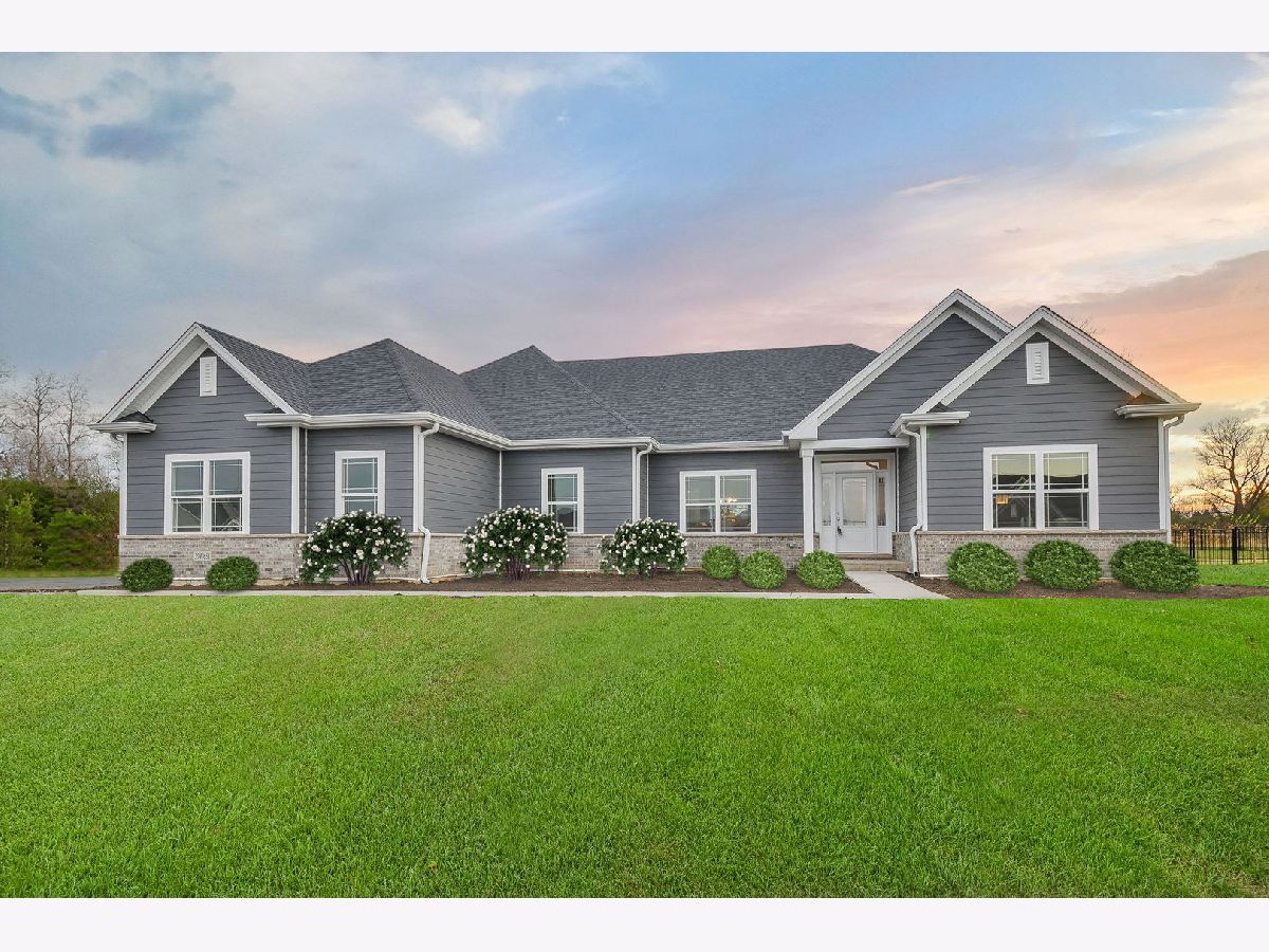  Sold Campton Hills Illinois, 39W651 Louisa May Alcott