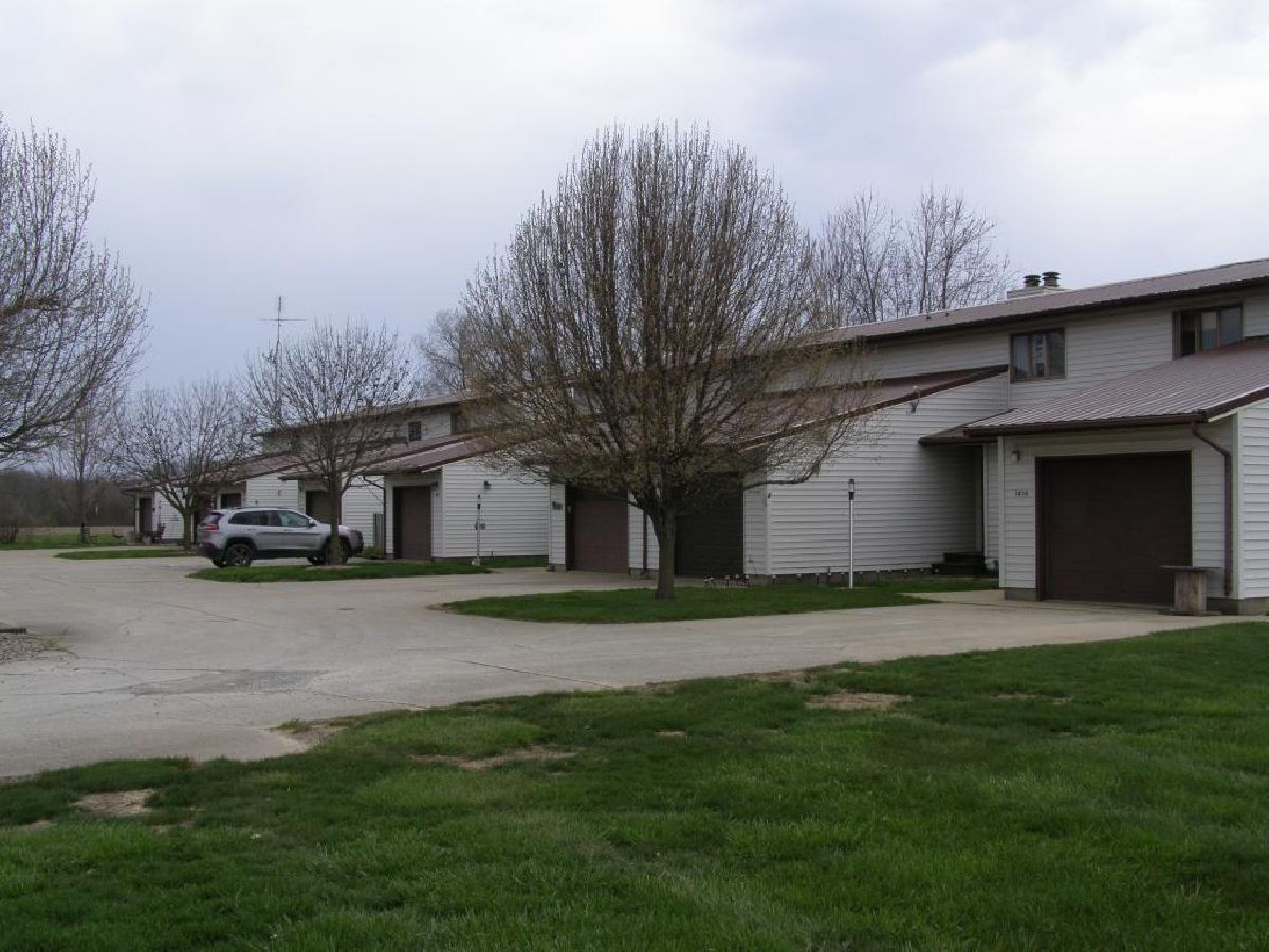  Sold Sullivan Illinois, 1415 Shores