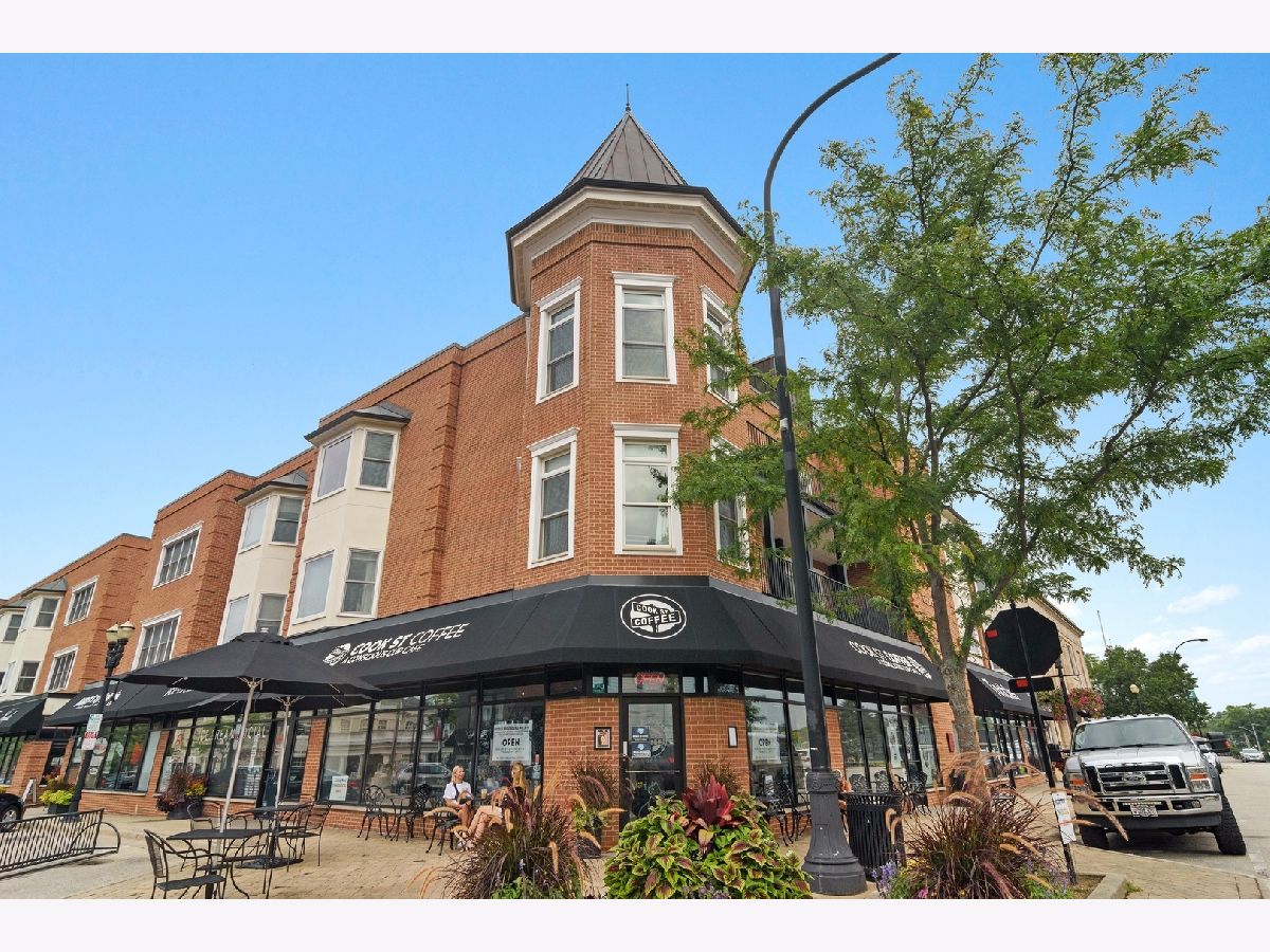 Condominiums Rented Cook Street Plaza Barrington Illinois, 100 Station