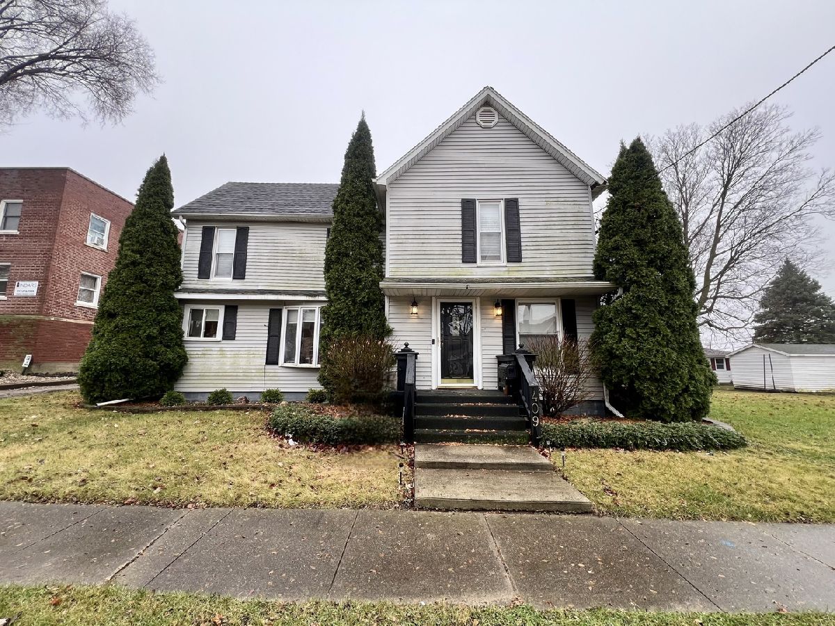  For Sale Hoopeston Illinois, 409 Honeywell Avenue