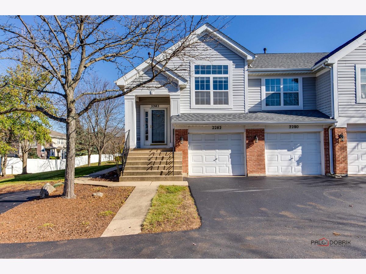 Townhomes Rented Parkside At Countryside Aurora Illinois, 2282 Scott