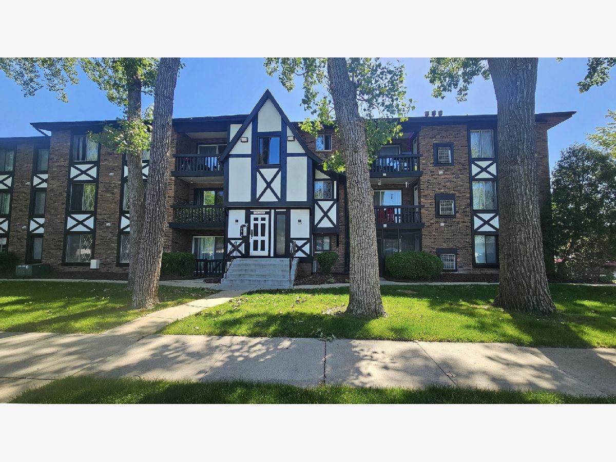  Rented Crestwood Illinois, 13619 Lavergne