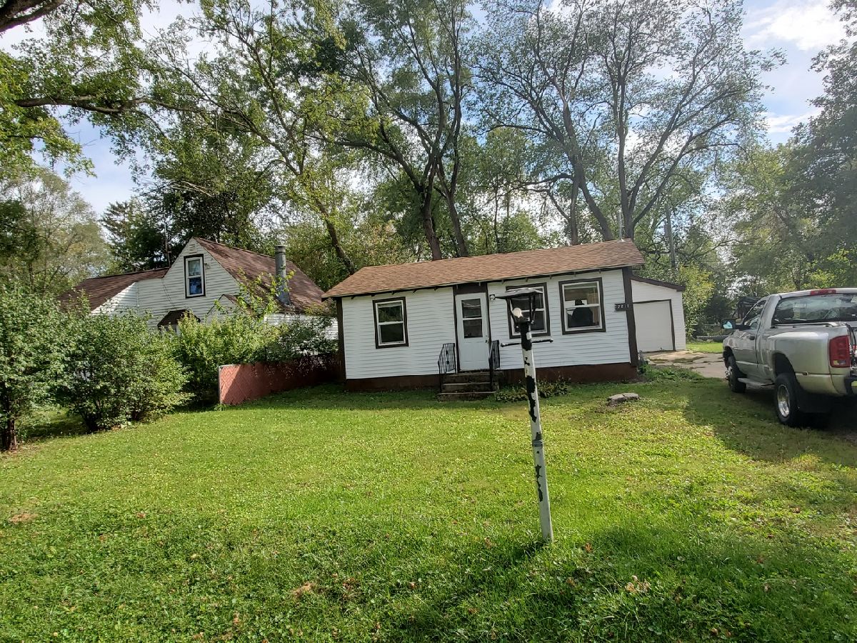 Rented Wonder Lake Illinois, 7211 Seminole