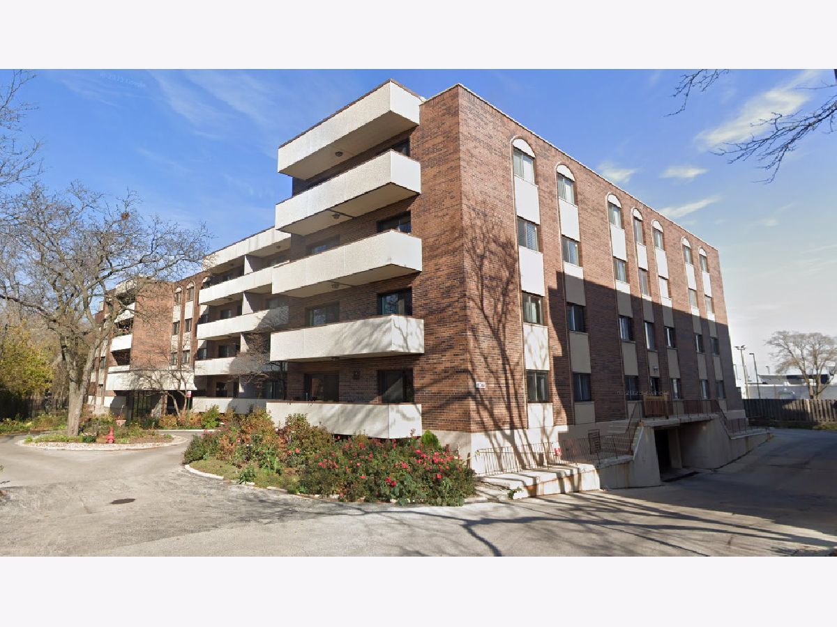 Condominiums Sold Gross Point Towers Skokie Illinois, 9244 Gross Point