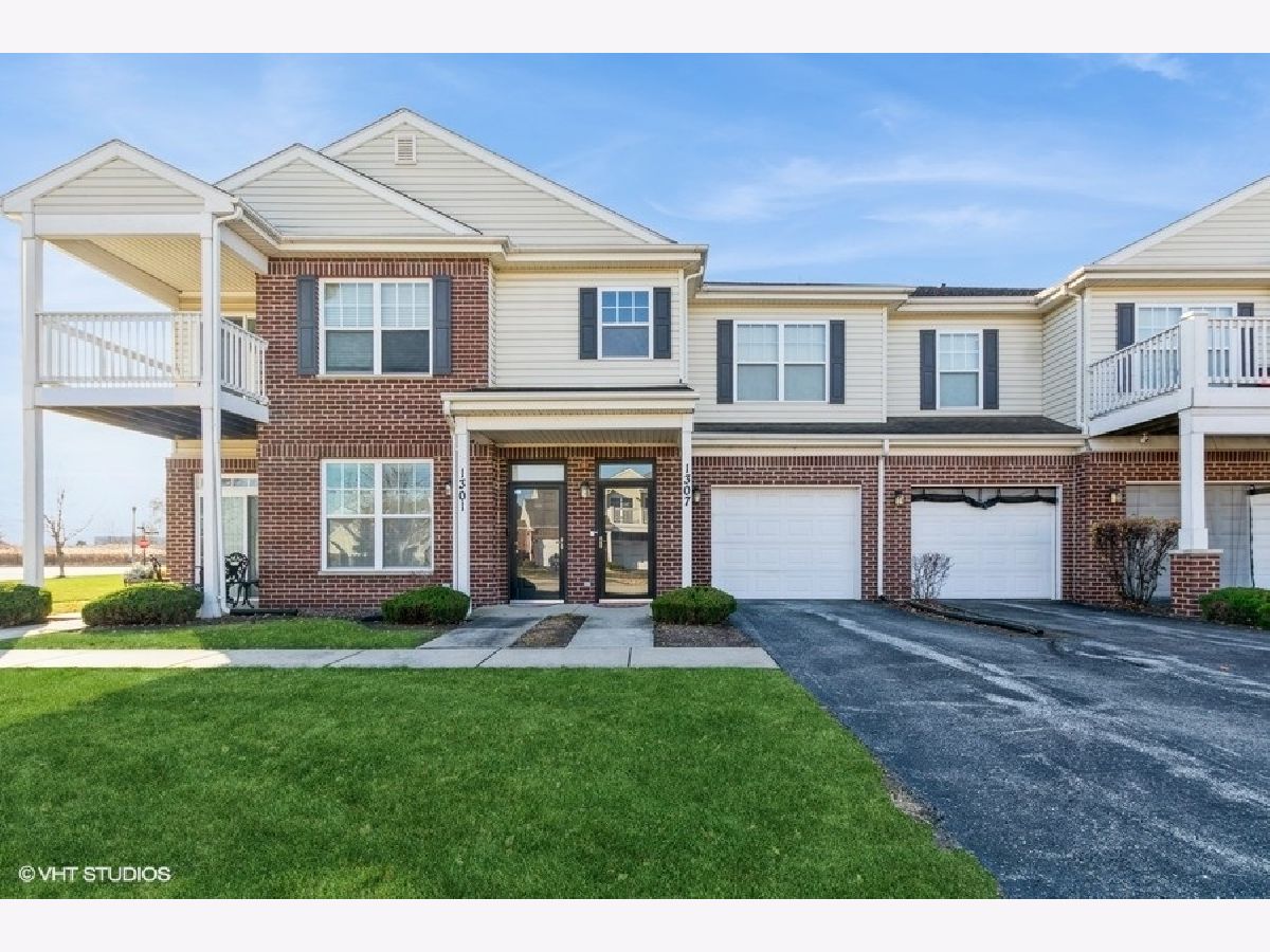 Condos & Townhomes Sold The Echelon Matteson Illinois, 1307 Echelon