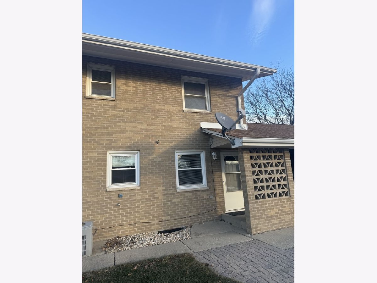  Rented Spring Valley Illinois, 301 2nd