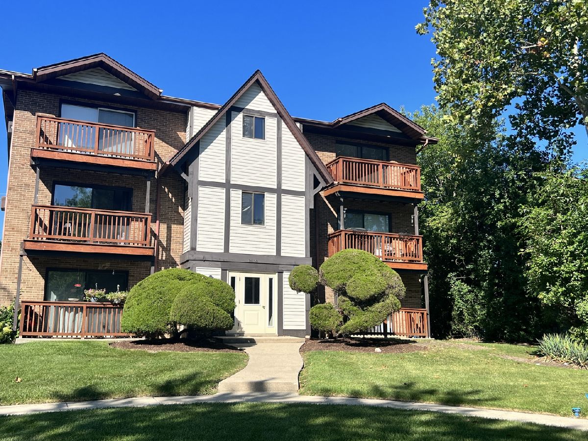 Homes Rented Hinsbrook Darien Illinois, 1130 Chalet