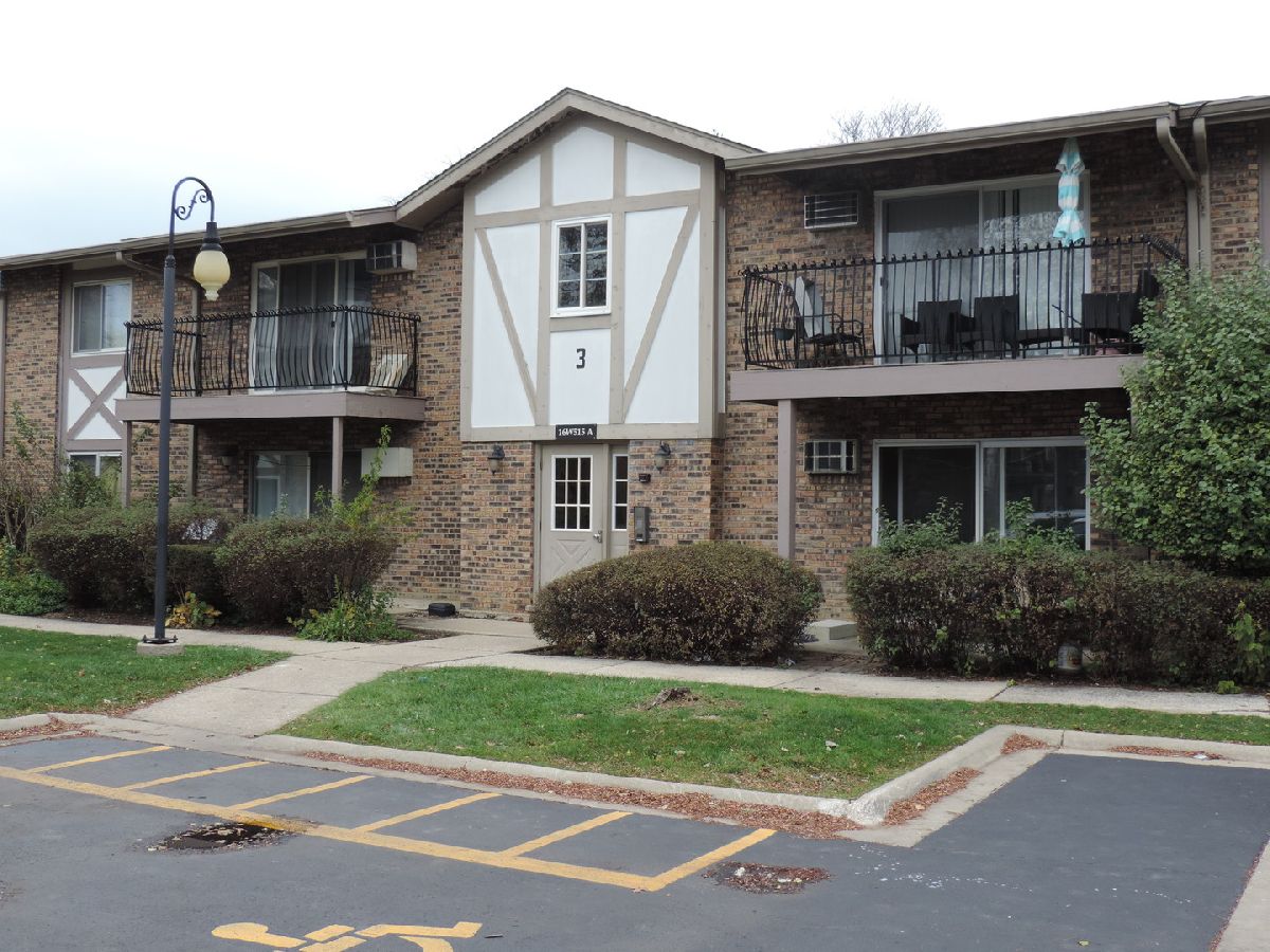 Condos & Townhomes Sold Stratford Green Willowbrook Illinois, 16W515 79th