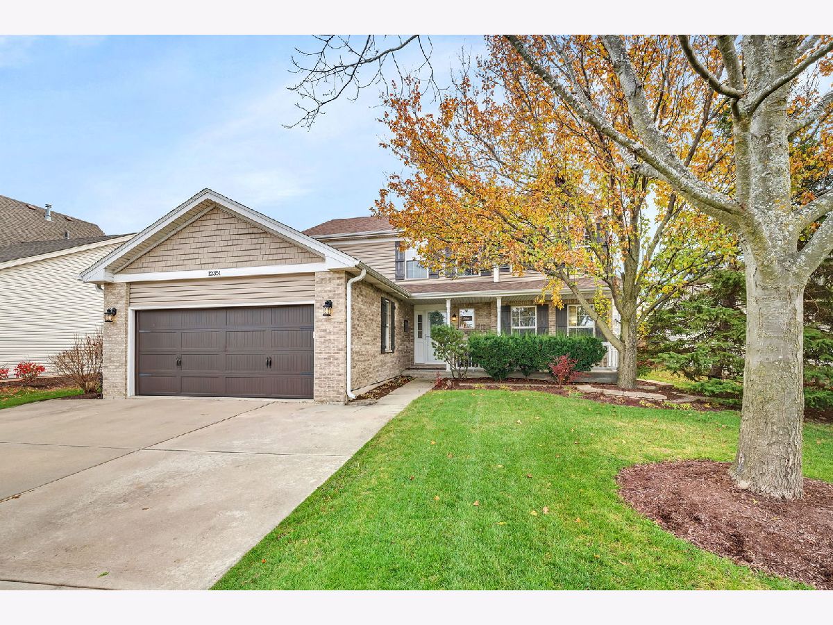 Homes & Townhomes & Condos Sold Heritage Meadows Plainfield Illinois, 12351 Heritage Meadows