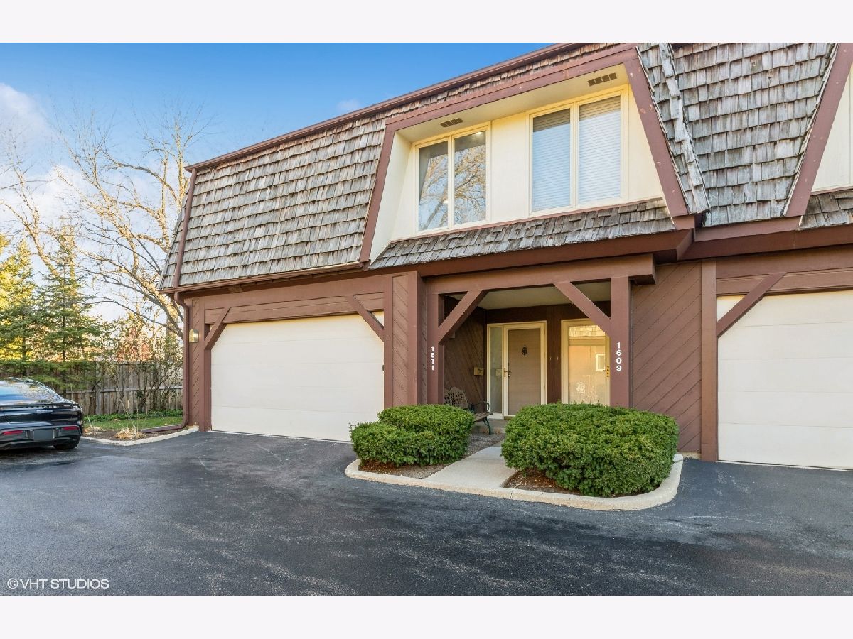 Townhomes Sold Big Oak Glenview Illinois, 1611 Winnetka