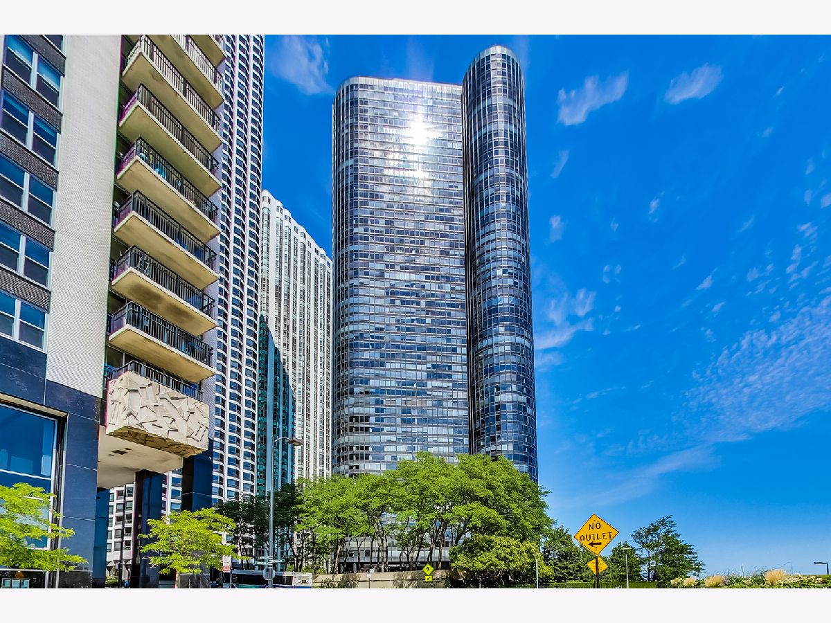 Condos & Townhomes Rented Harbor Point Chicago Illinois, 155 Harbor