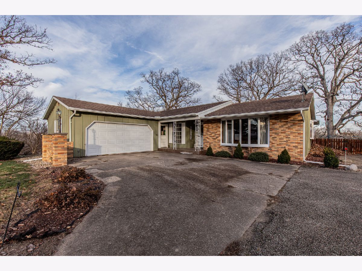 Sold Wyanet Illinois, 111 Hazelwood