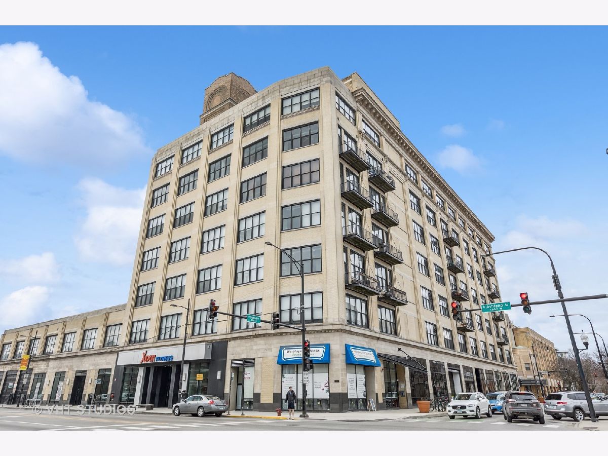 Condominiums Sold Tower Lofts Chicago Illinois, 1601 School