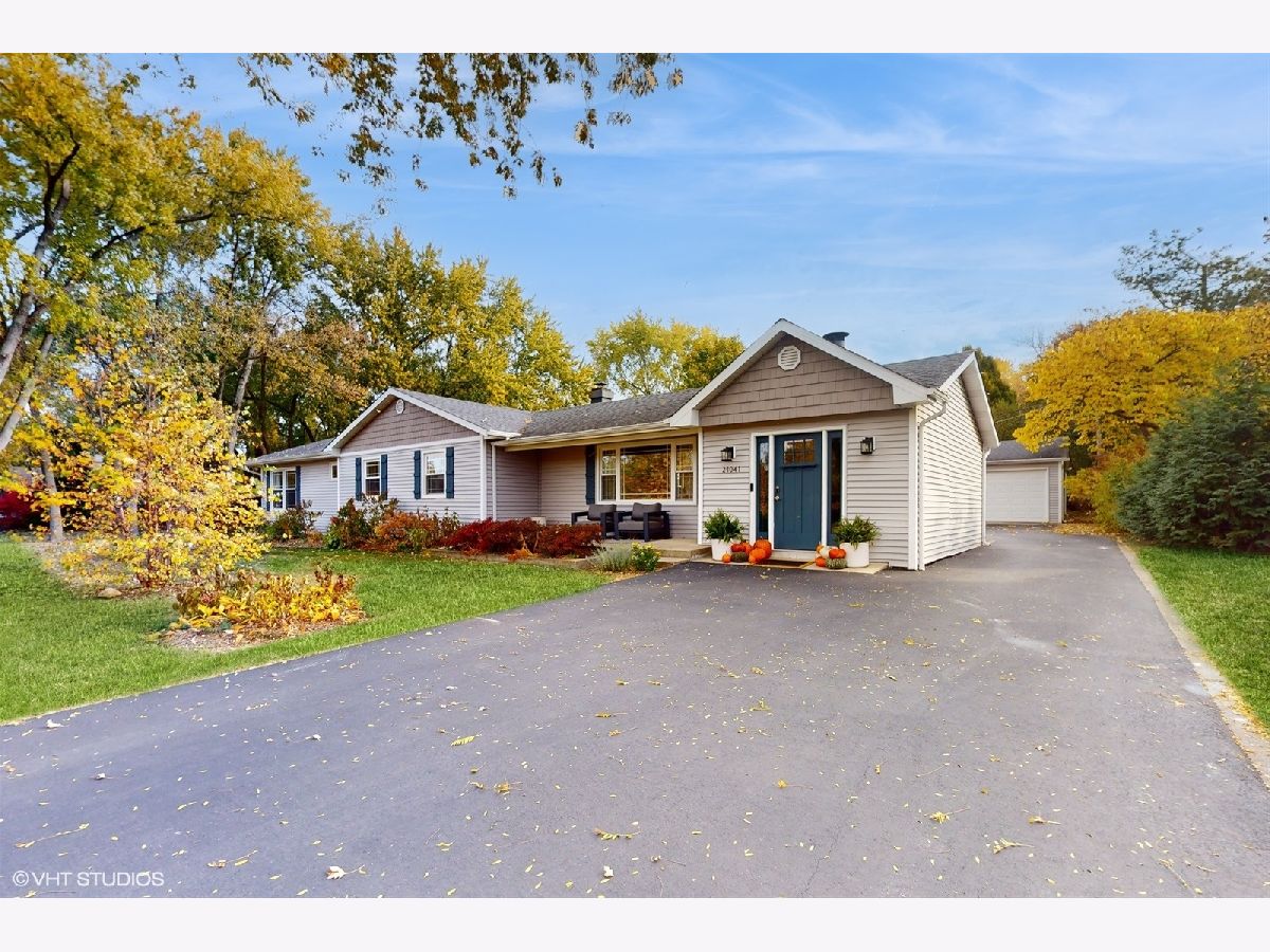 Homes Sold Barrington Highlands Barrington Illinois, 21041 19th