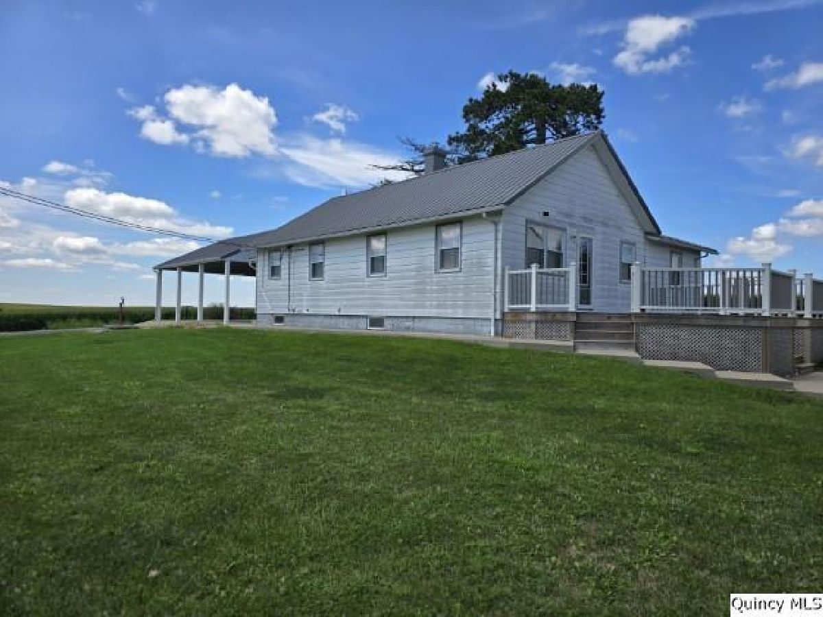  Sold Carthage Illinois, 1870 County Road 2000