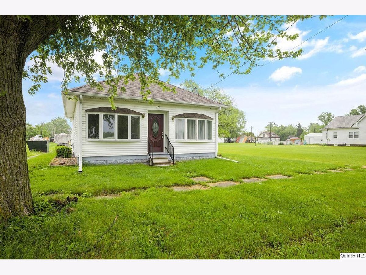  Sold Clayton Illinois, 407 Wallace St.