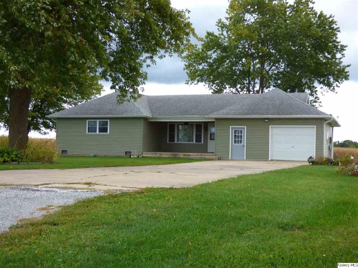  Sold Plymouth Illinois, 404 Franklin St