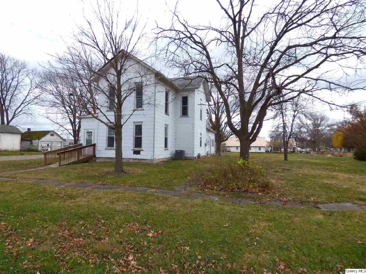  Sold Clayton Illinois, 213 Lafayette St