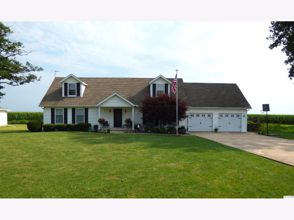  Sold Golden Illinois, 600 Prairie Mills Rd