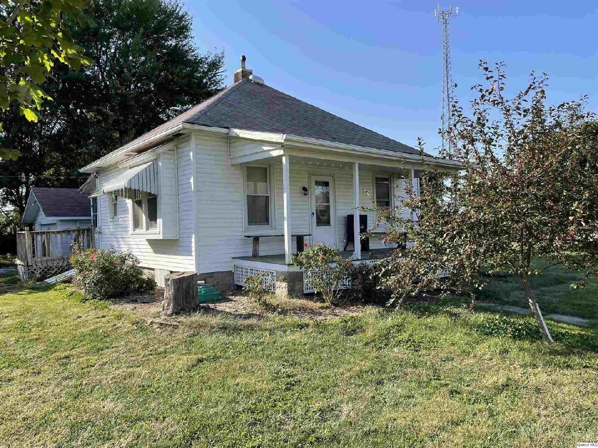  Sold Elvaston Illinois, 201 Laurel