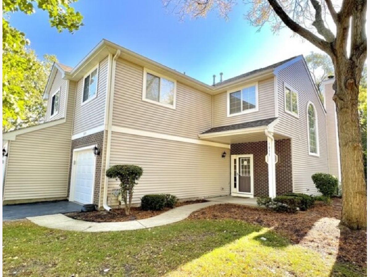 Townhomes & Condos Rented Cambria Lombard Illinois, 1035 Wilson