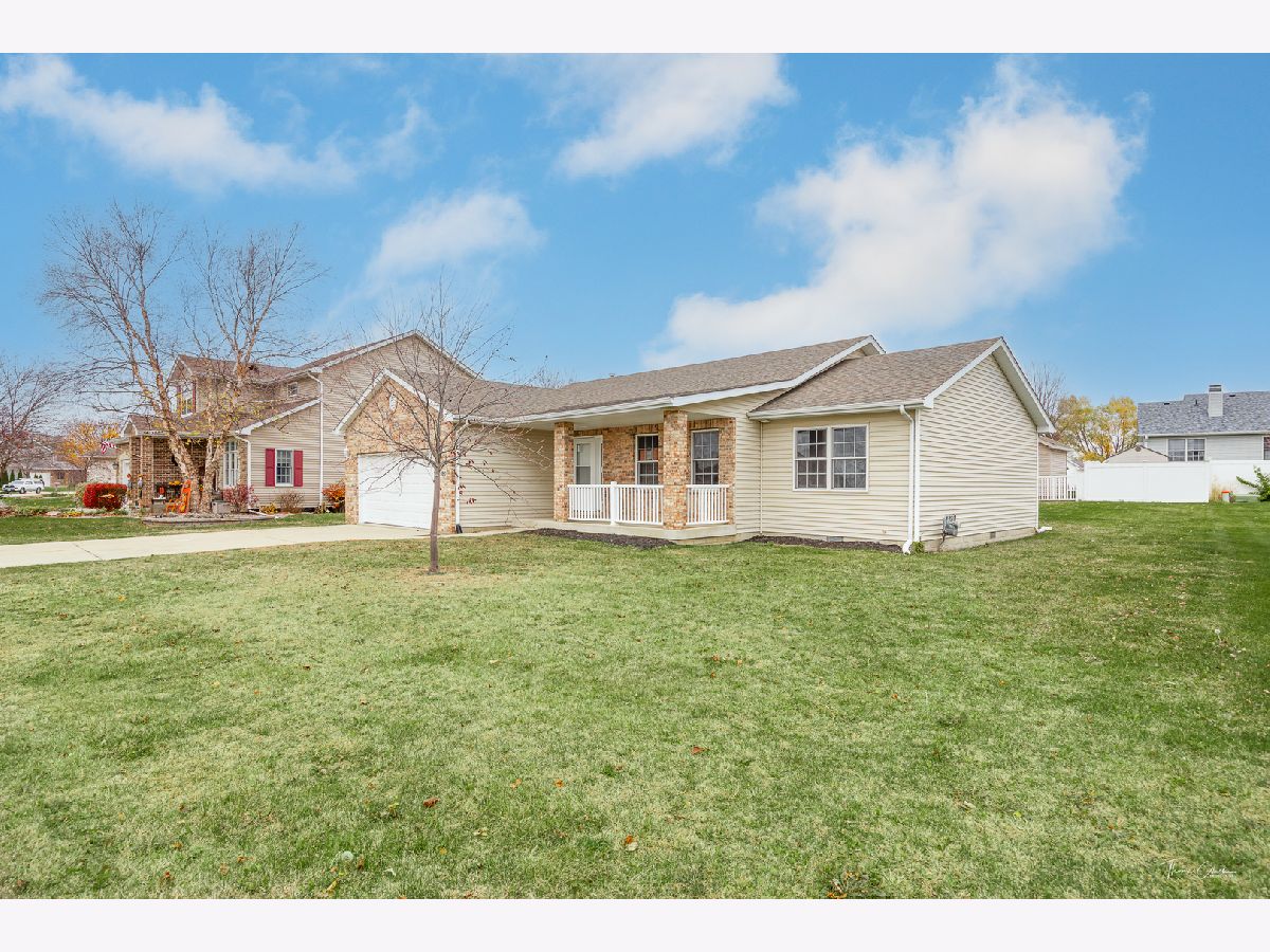 Homes & Condos & Townhomes Sold Highpoint Bourbonnais Illinois, 590 Highpoint