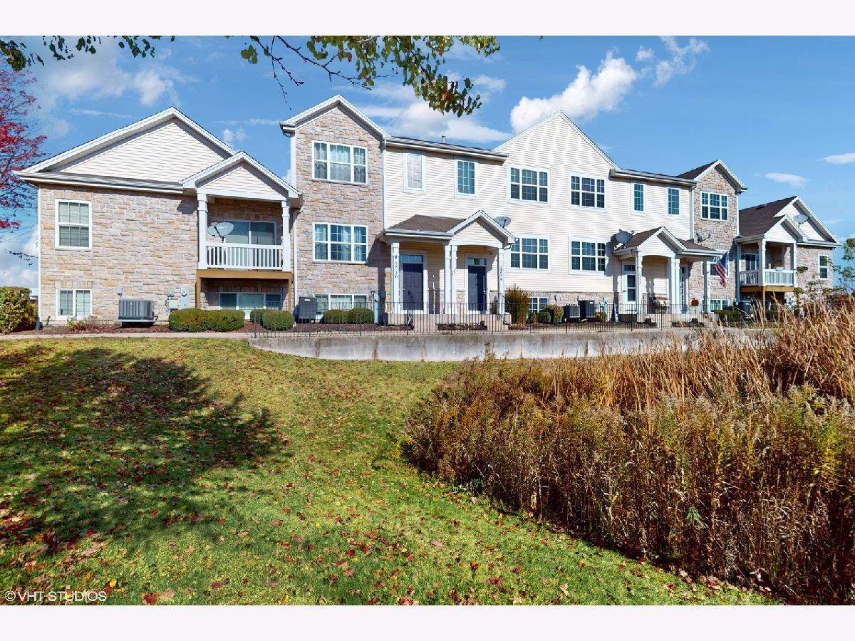 Townhomes Sold Timber Glenn Yorkville Illinois, 1374 Carolyn