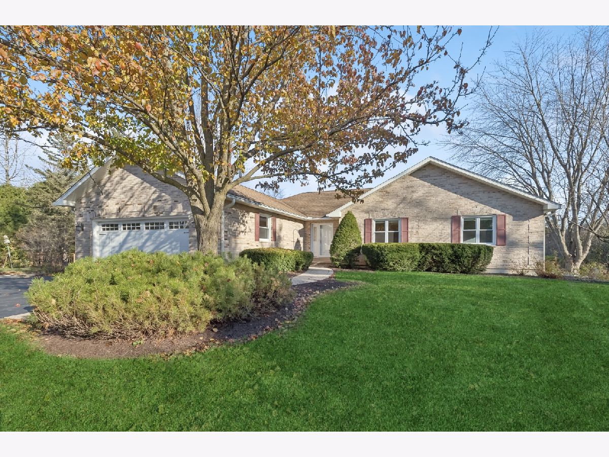 Homes Sold Flora Acres Antioch Illinois, 40651 Black Oak