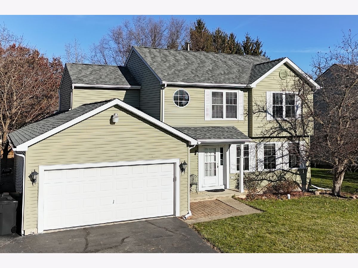 Homes Sold Hickory Cove Fox Lake Illinois, 8214 Balsam