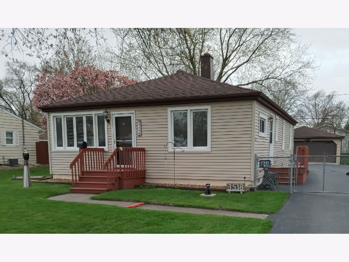 Homes Sold Columbia Heights Steger Illinois, 3538 Phillips