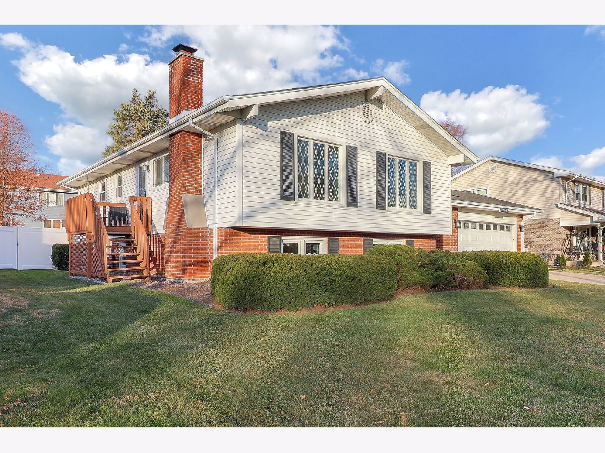 Homes Sold Brookhaven Manor Darien Illinois, 18W046 71st