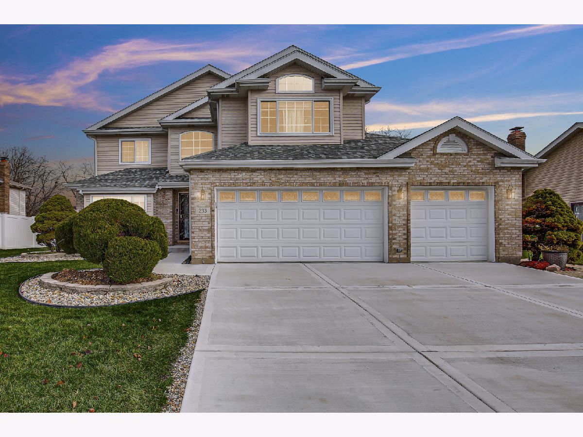 Homes & Townhomes & Condos Sold Creekside Matteson Illinois, 233 Churn