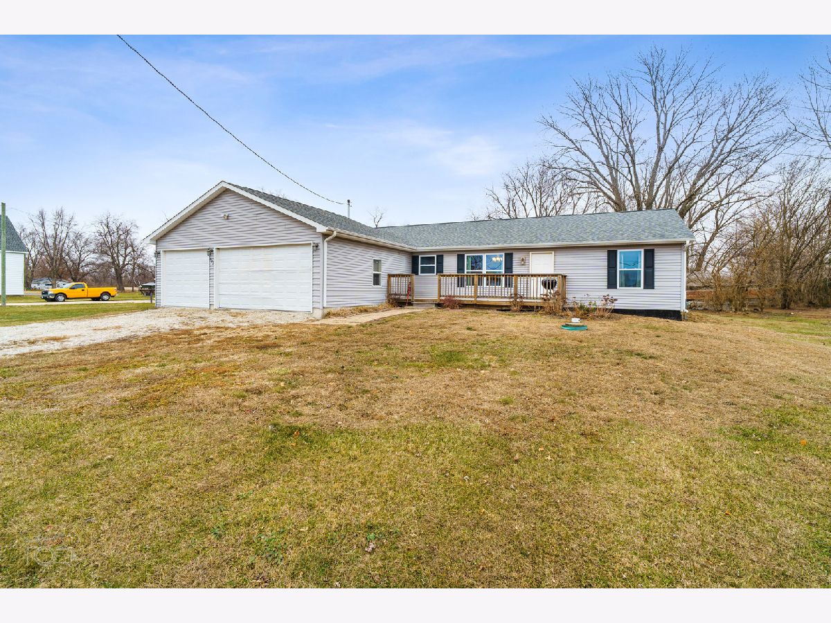  Sold Essex Illinois, 108 East