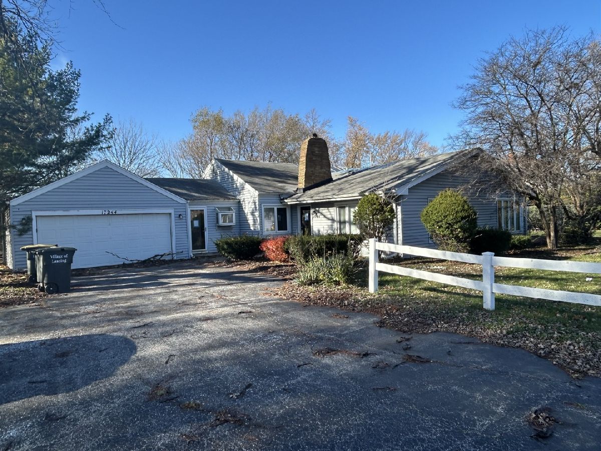 Homes For Sale Dejong Gardens Lansing Illinois, 17244 Wentworth Avenue