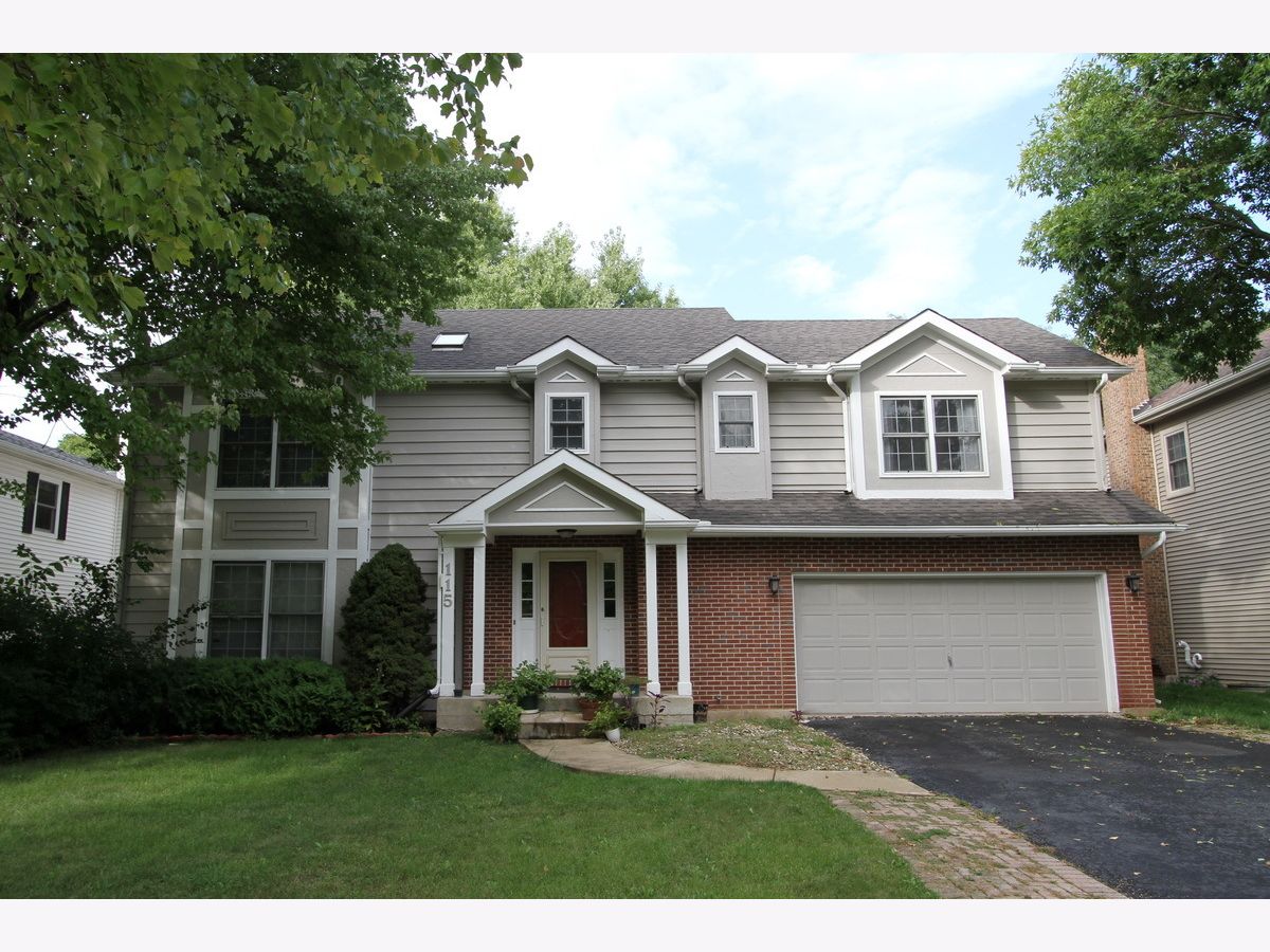 Homes Rented Chestnut Creek Naperville Illinois, 115 Newgate