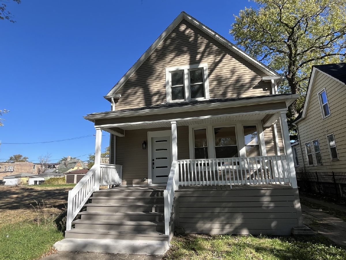  Rented Chicago Illinois, 12031 Lowe