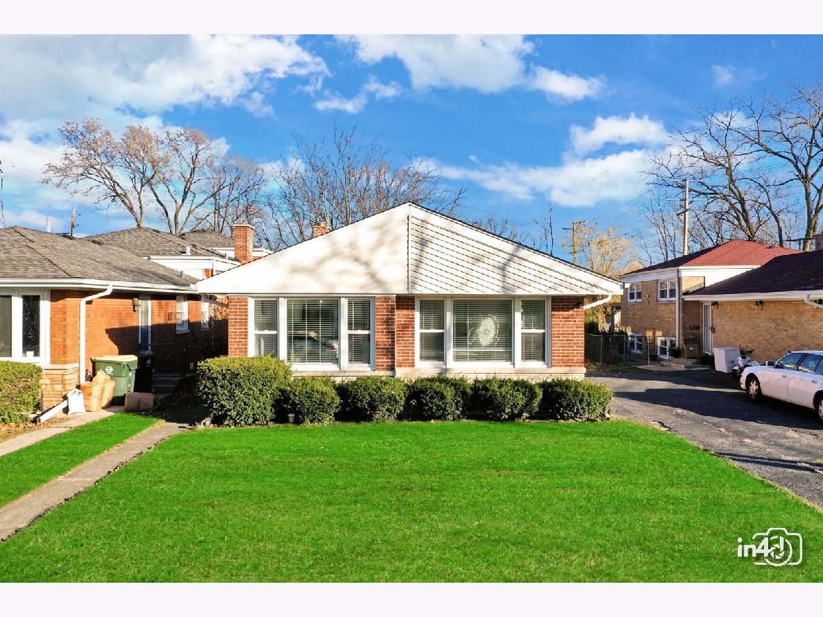 Homes Sold Lincolnwood Terraces Lincolnwood Illinois, 6765 Kolmar