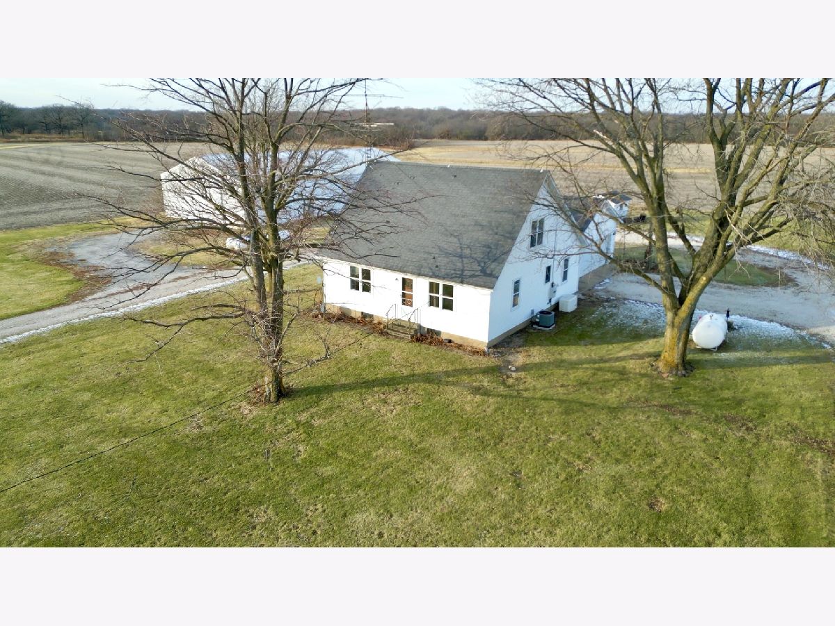  Sold Cornell Illinois, 13191 2600 North