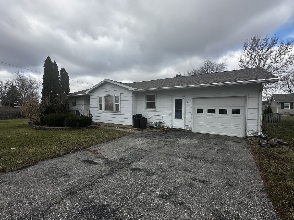  Sold Sheldon Illinois, 665 Blue