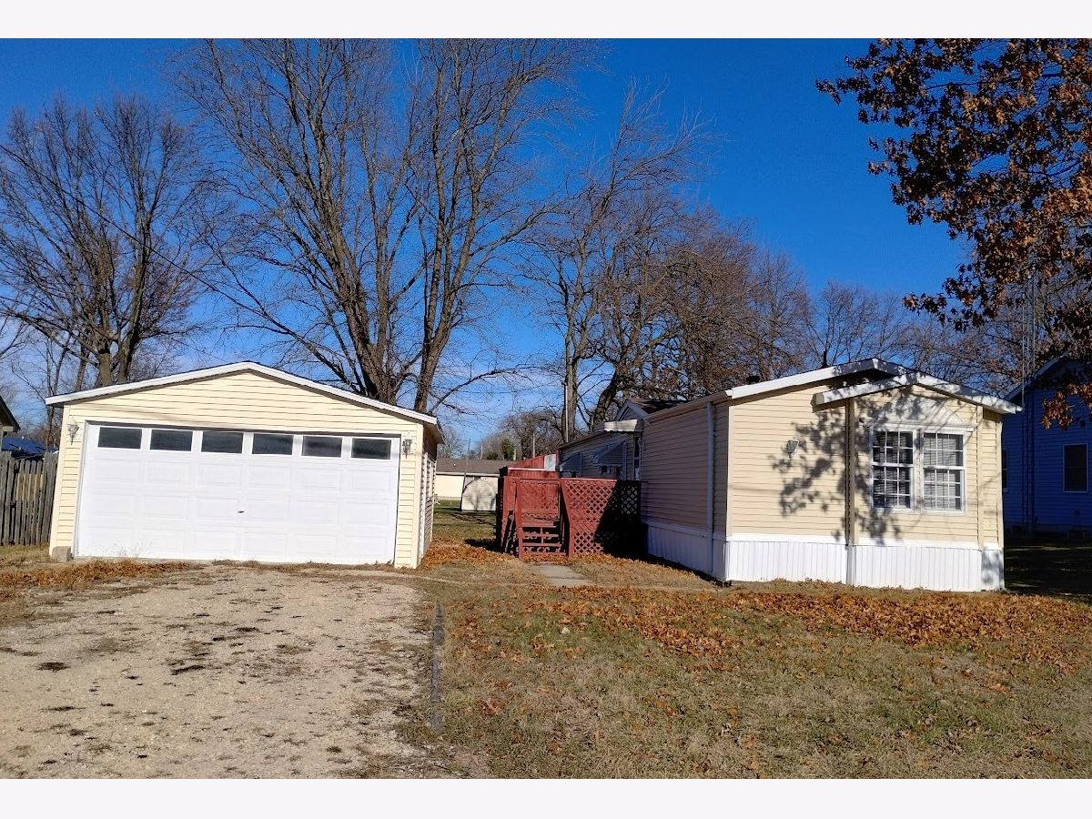  Sold Godley Illinois, 664 Rose