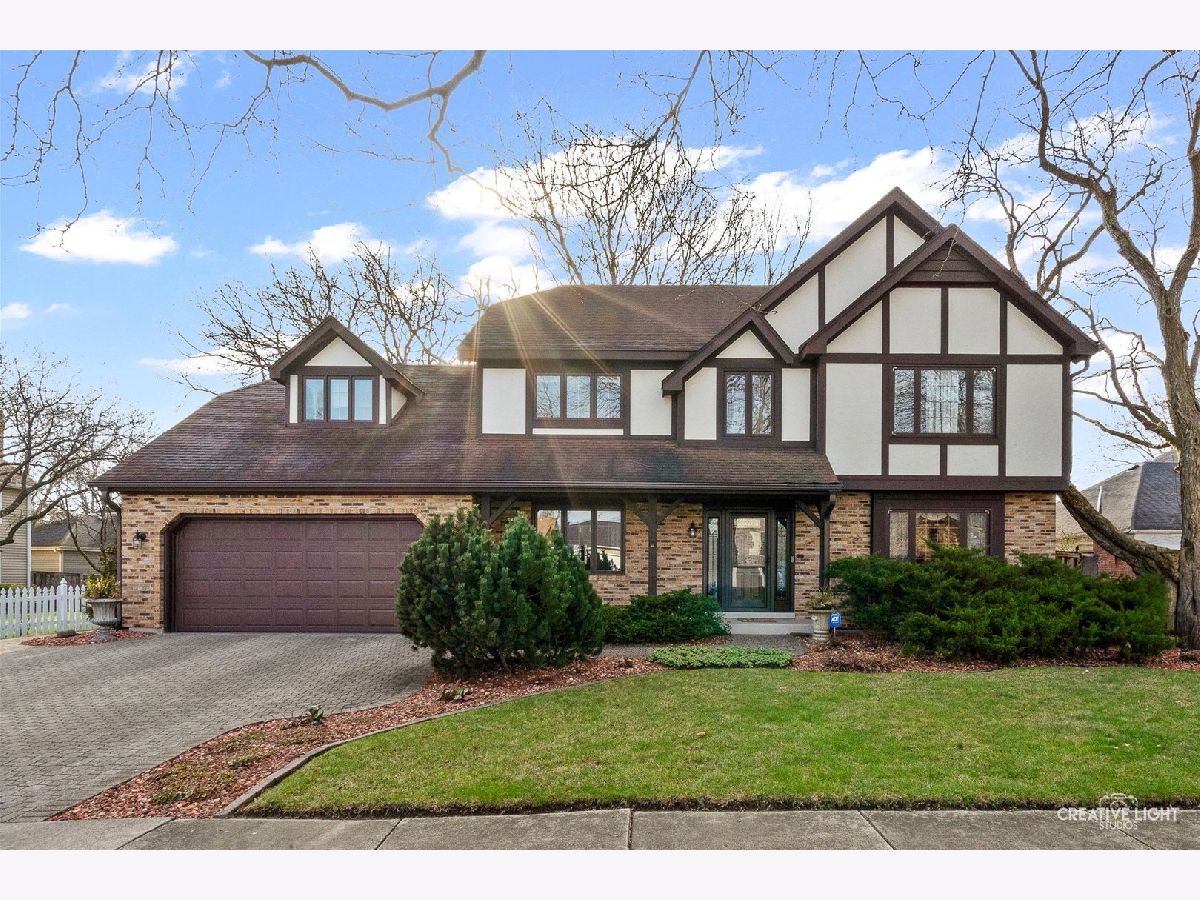Homes & Townhomes Sold Brookdale Naperville Illinois, 1512 London