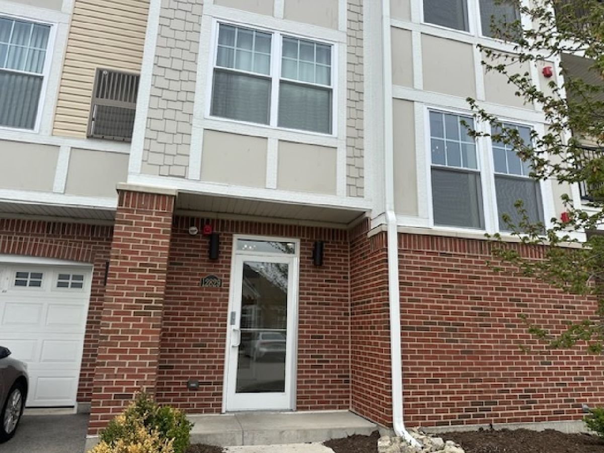 For Rent Plainfield Illinois, 12829 Blue Spruce