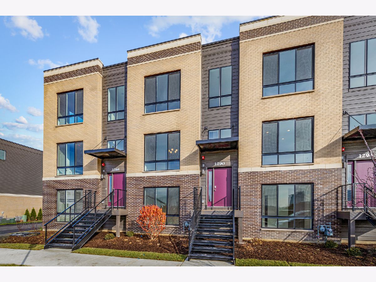 Condos & Townhomes Rented Northgate At Veridian Schaumburg Illinois, 1290 Catalina
