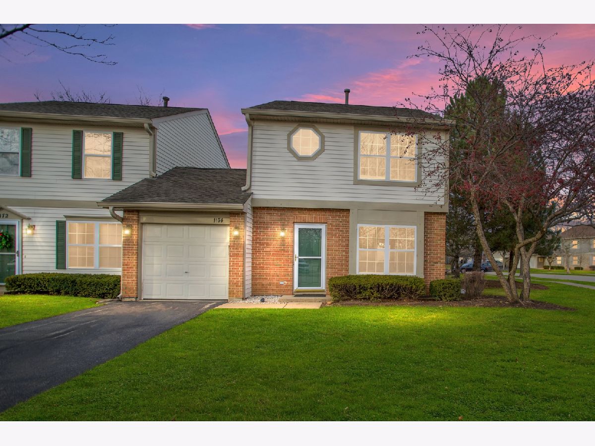 Condos & Townhomes Sold Fairfield Village Round Lake Beach Illinois, 1174 Village