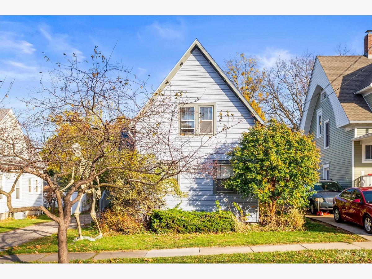 Homes Sold Sunset Park Elgin Illinois, 7 Edison