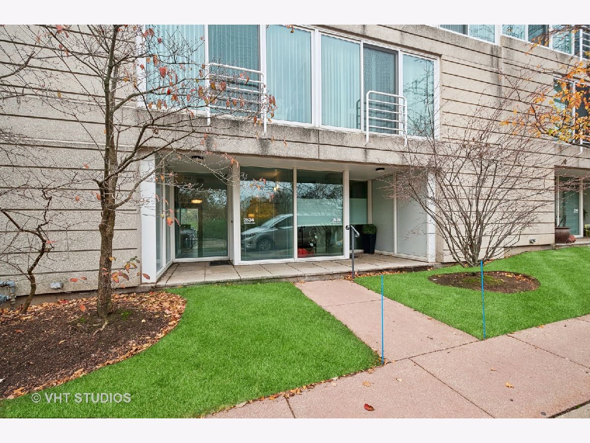 Townhomes & Condos Sold North Pointe Evanston Illinois, 2534 Wellington