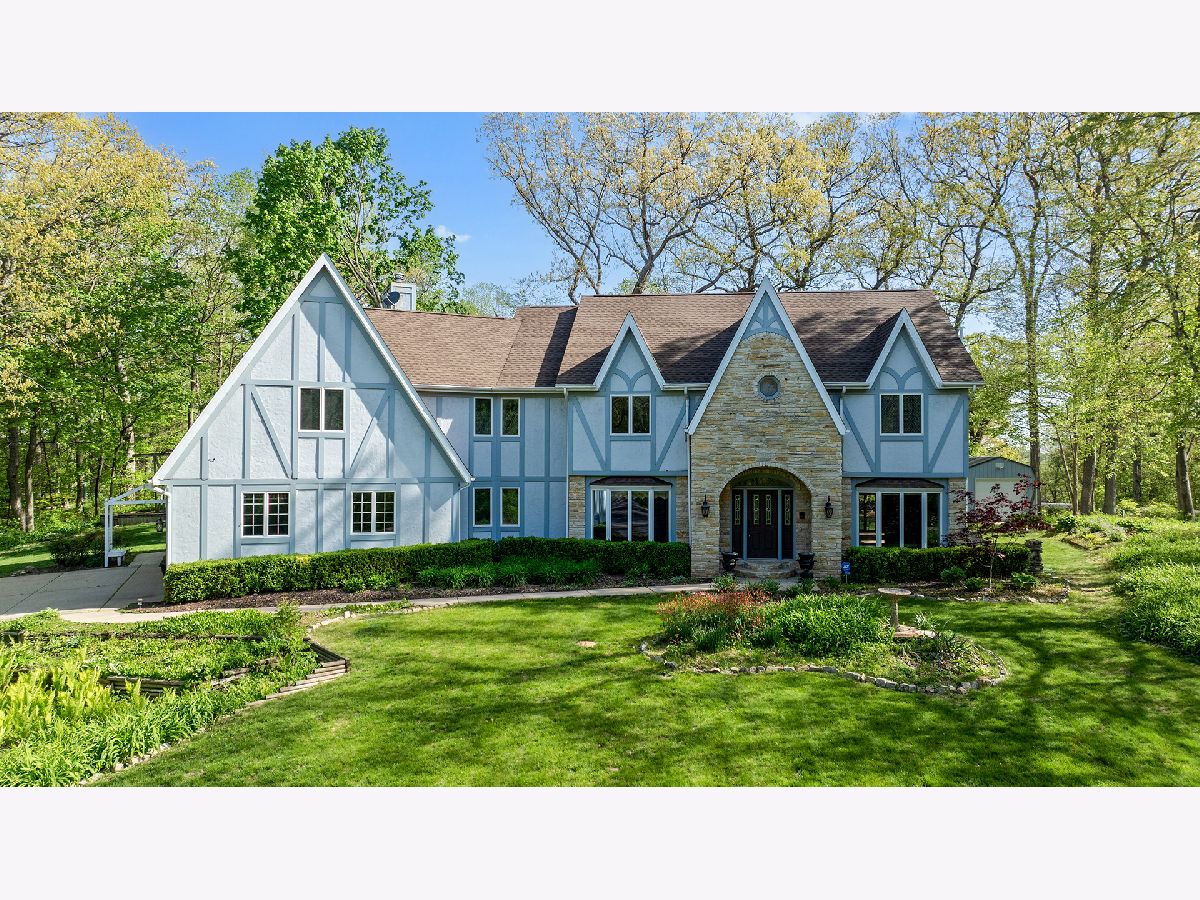 Homes Sold White Oaks Dixon Illinois, 2239 Pine Bluff