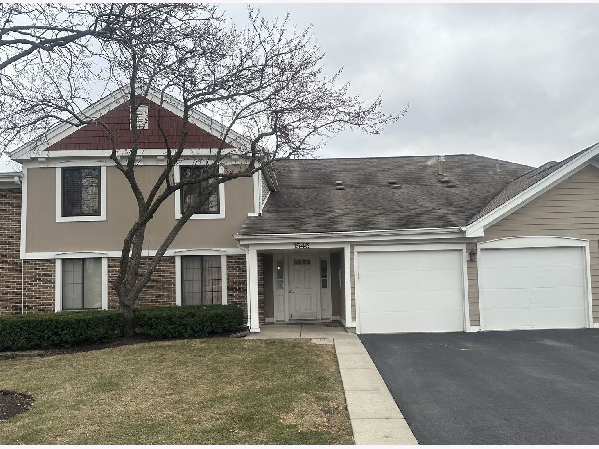 Condos & Townhomes Rented Lexington Green Schaumburg Illinois, 1545 Seven Pines