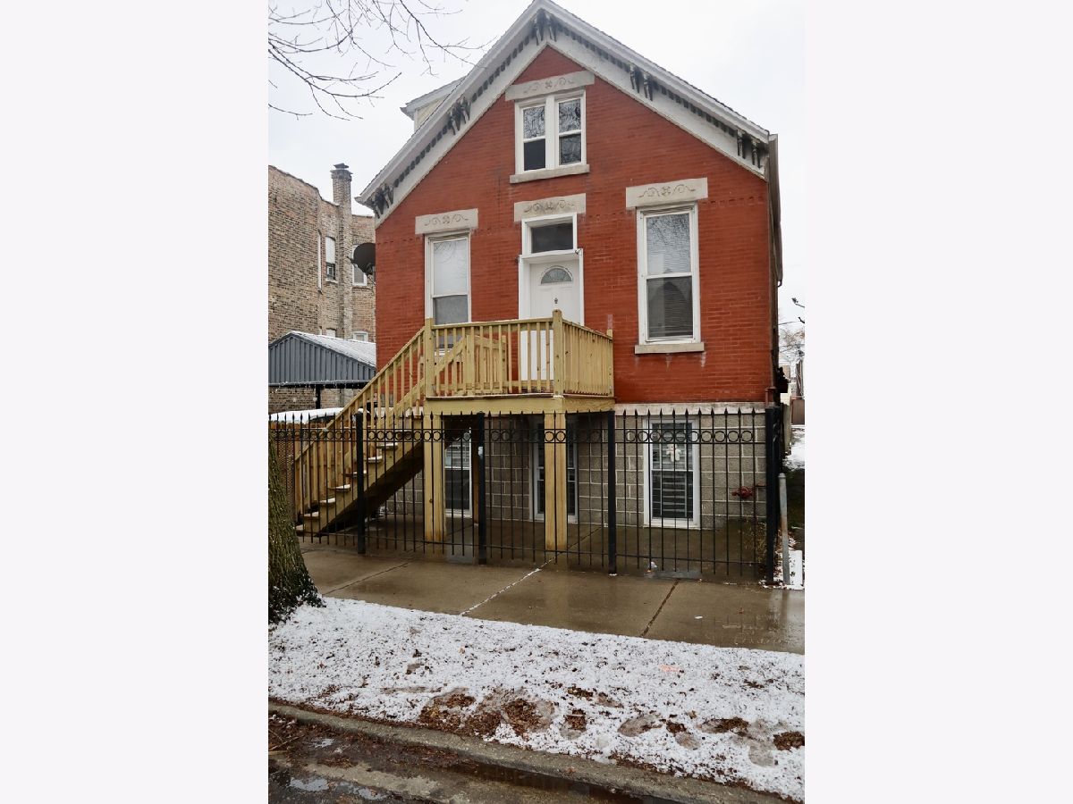 Homes & Condos & Townhomes Sold Little Village Chicago Illinois, 2346 Albany